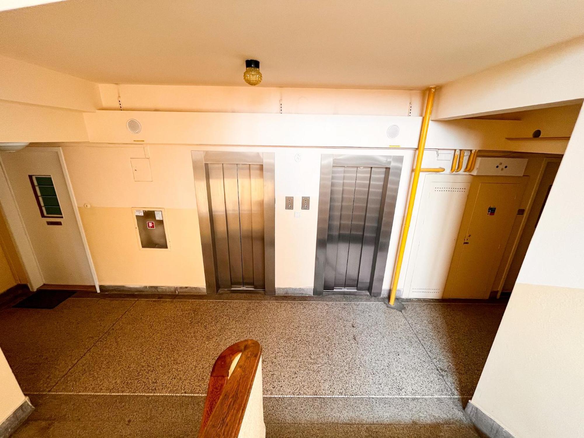 Flat With Nicest Wiew In Old Town - 3 Bedrooms, Ac Bratislava Ngoại thất bức ảnh